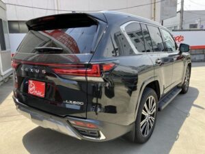 2024 Lexus LX600 — photo 4