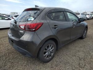 Mazda Demio 13S Petrol — photo 4