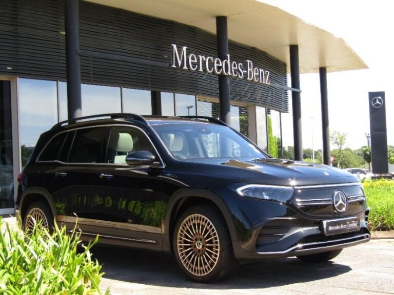 2023 Mercedes-Benz EQB 350 4Matic — photo 3