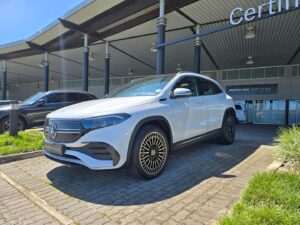 2022 Mercedes-Benz EQA 250 AMG Line — photo 2
