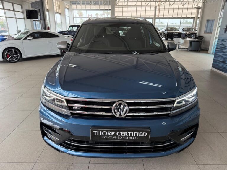2021 Volkswagen Tiguan Allspace — photo 3