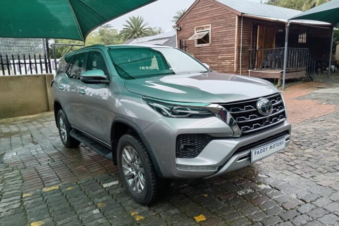 Toyota Fortuner VX