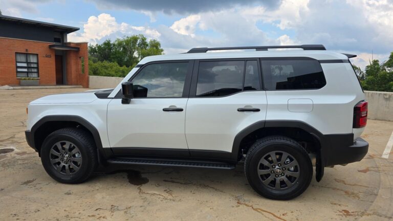 2025 Toyota Prado VX-R J250 — photo 4