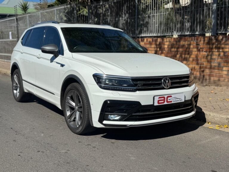 2020 Volkswagen Tiguan Allspace — photo 2