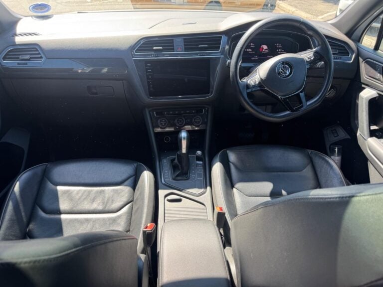 2020 Volkswagen Tiguan Allspace — photo 4