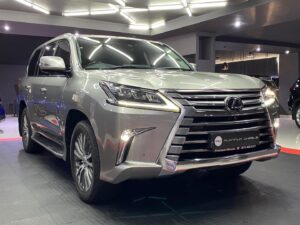 2021 Lexus LX450d — photo 2