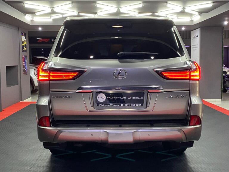 2021 Lexus LX450d — photo 9