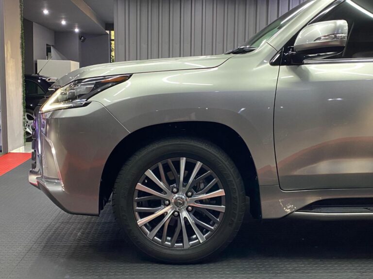2021 Lexus LX450d — photo 5