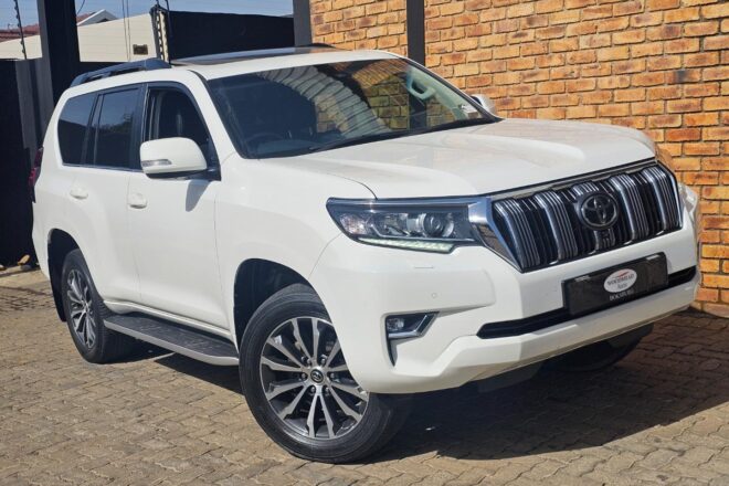 2022 Toyota Prado VX-L