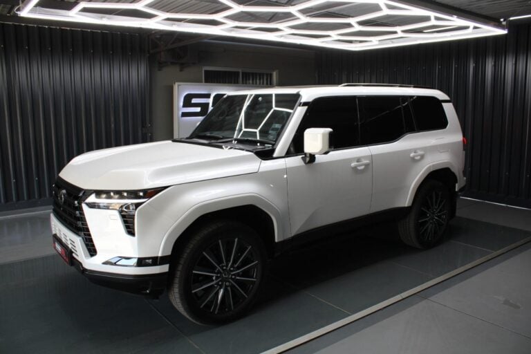 2025 Lexus GX 550 SE — photo 3