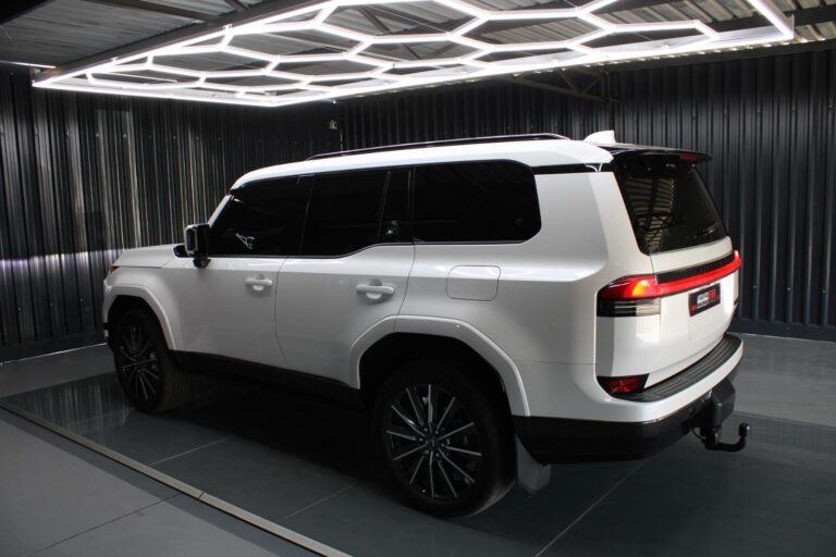 2025 Lexus GX 550 SE — photo 6