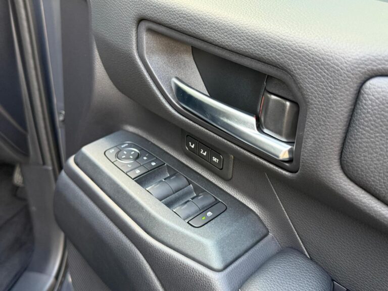 2025 Toyota Prado GDJ250W VX-R — photo 9