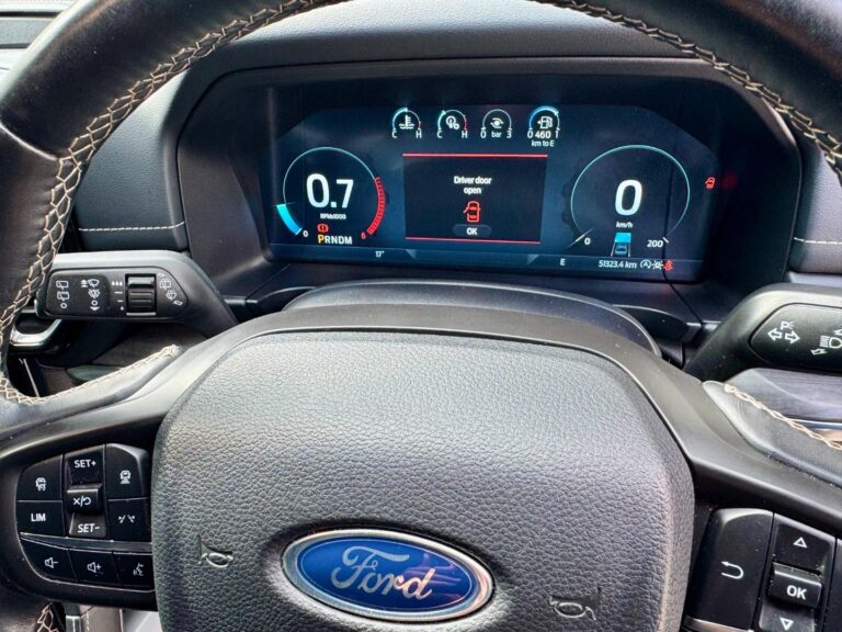 2023 Ford Everest Platinum 3.0 V6 — photo 4