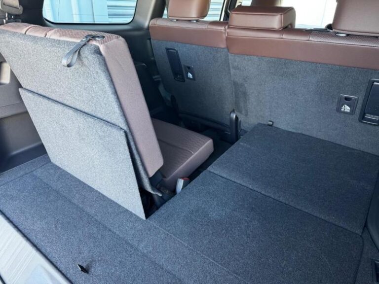 2025 Toyota Prado J250 VX-R — photo 3
