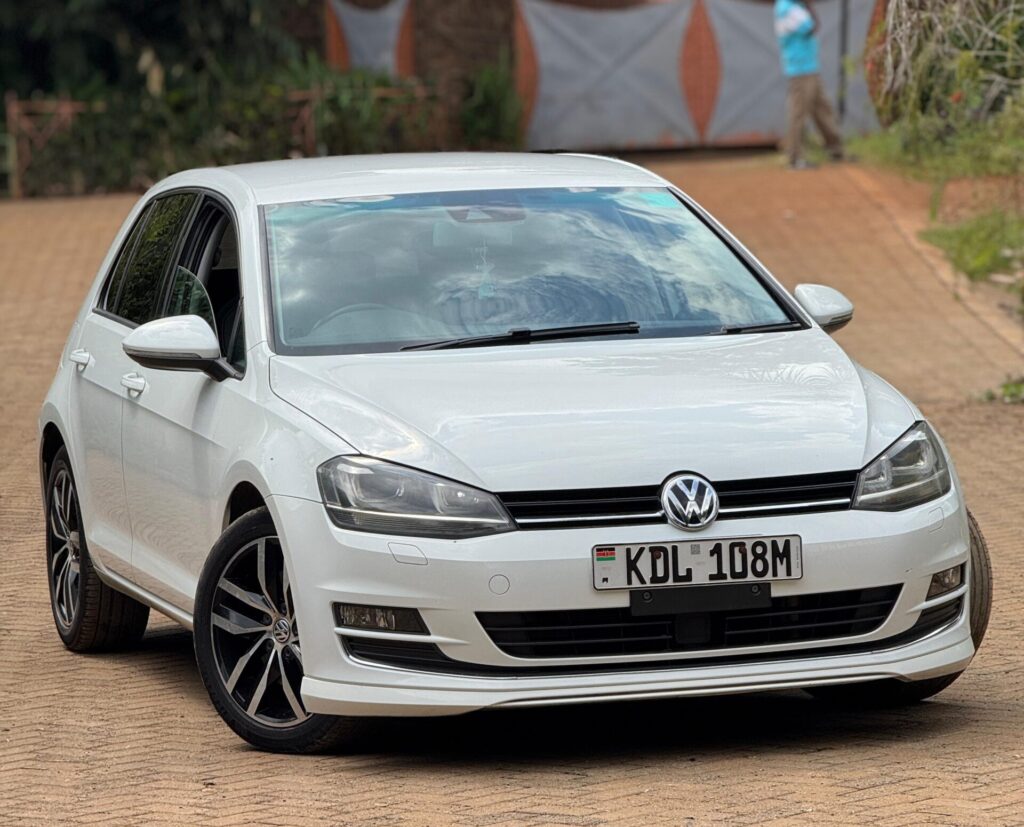 2015 Volkswagen Golf TSI