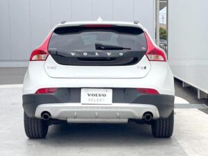 2018 Volvo V40 T5 AWD Cross-Country — photo 2