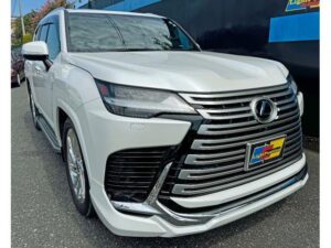 2023 Lexus LX600 — photo 1