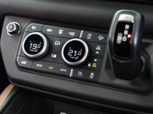 2021 Landrover Defender 110X — photo 4