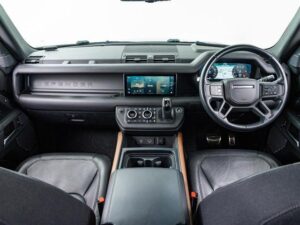 2021 Landrover Defender 110X — photo 2
