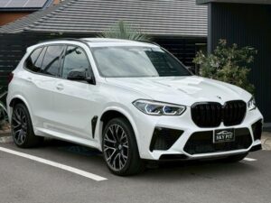 2023 BMW X5 M Competition — photo 1