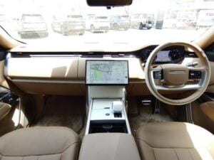 2024 Range Rover Vogue SV P615 — photo 2