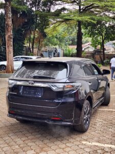 2016 Toyota Harrier Premium — photo 3
