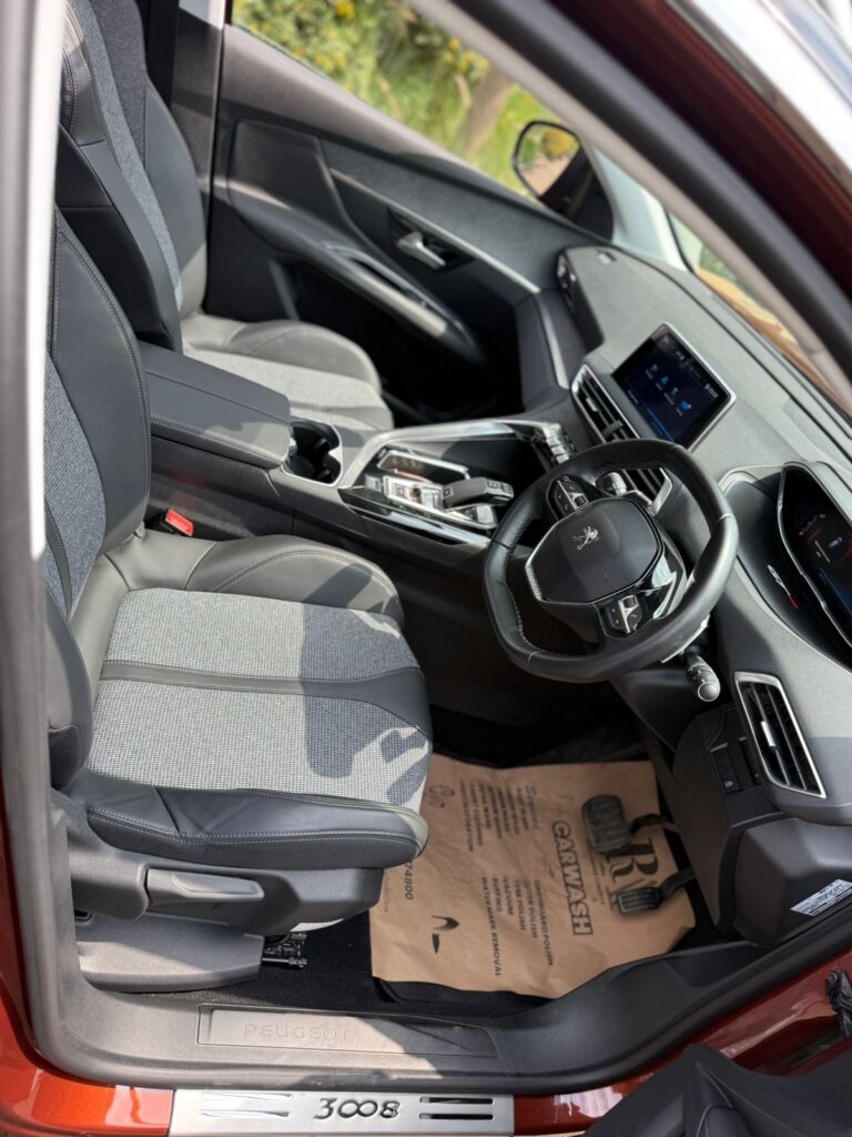 Peugeot 3008 Allure — photo 7