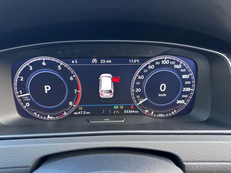 2018 Volkswagen Golf Variant — photo 6