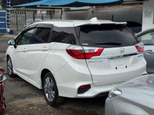 2020 Honda Fit Shuttle Hybrid 1.5 — photo 2