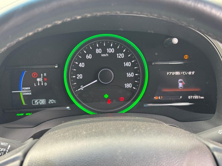 2020 Honda Fit Shuttle Hybrid 1.5 — photo 3