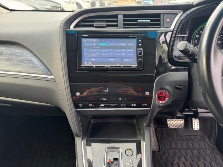 2020 Honda Fit Shuttle Hybrid 1.5 — photo 7