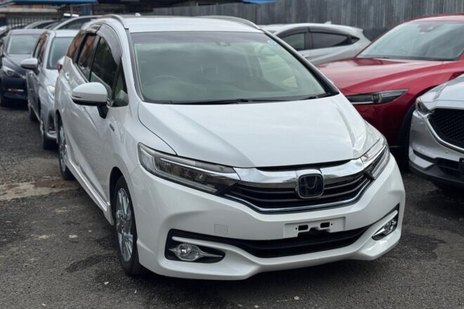 Honda Fit Shuttle Hybrid