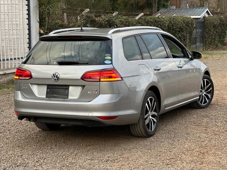 2019 Volkswagen Golf Variant — photo 5