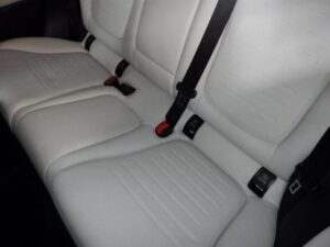2023 Mercedes-Benz GLC350e 4MATIC — photo 4