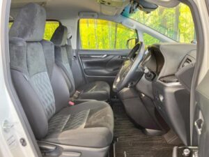 2019 Toyota Alphard 2.5 S — photo 2