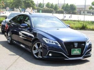 2019 Toyota Crown Hybrid RS
