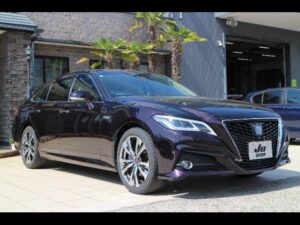 2020 Toyota Crown Hybrid G Executive
