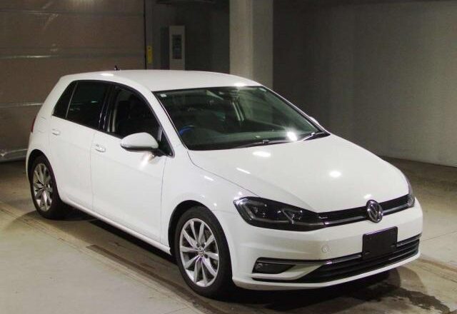 Volkswagen Golf TSI