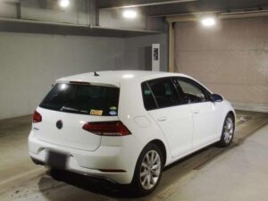 2019 Volkswagen Golf TSI — photo 3