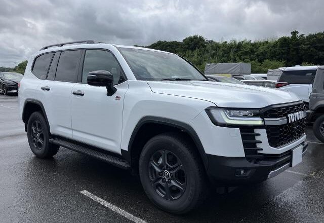 Toyota LC300 GR Sport