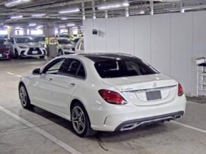 2019 Mercedes-Benz C220d AMG Line — photo 4