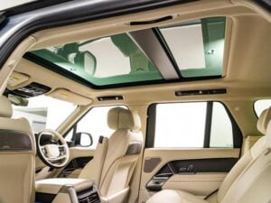2024 Range Rover Vogue Autobiography — photo 3