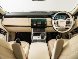 2024 Range Rover Vogue Autobiography — photo 2