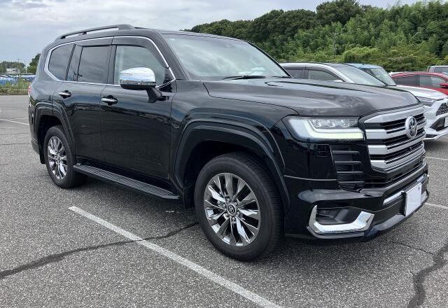 Toyota Landcruiser 300 ZX