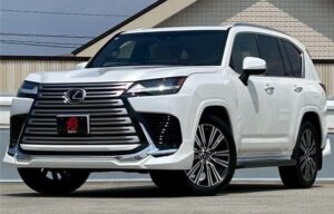 2023 Lexus LX600 — photo 1