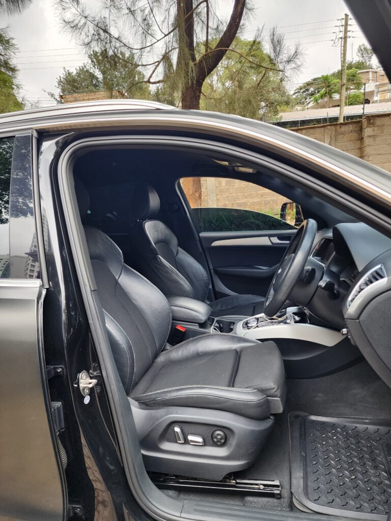 2016 Audi Q5 S-Line Quattro — photo 5