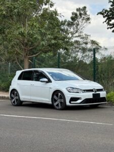 2018 Volkswagen Golf R Mk7.5 — photo 1