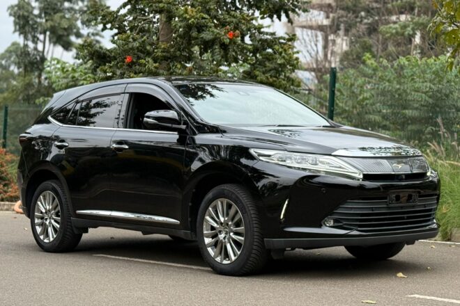 Toyota Harrier Premium Advanced