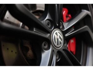 2020 Volkswagen Golf GTI TCR — photo 2