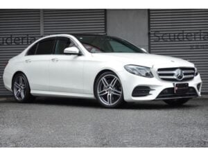 2020 Mercedes-Benz E200 AVG AMG Line